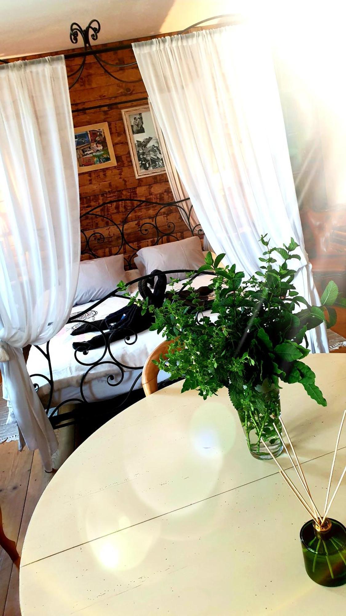 Chambre D'Hotes Le Petit Ranch Los Masos Ruang foto